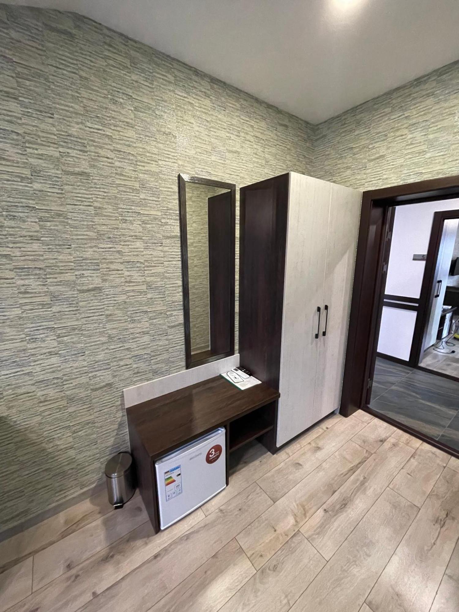 Ні Пуху, Ні Пера! Reshetylivka Exterior foto